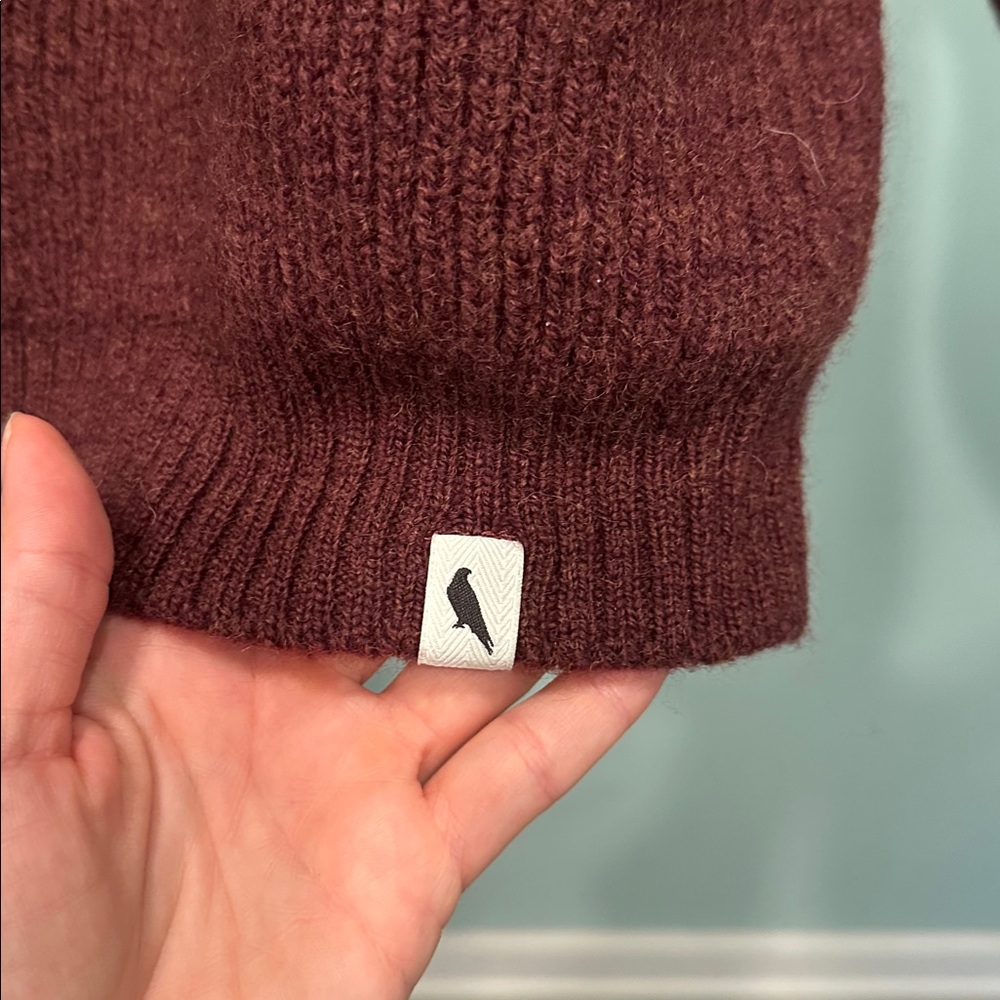 Peregrine 100% wool burgundy sweater - Picture 3 of 7